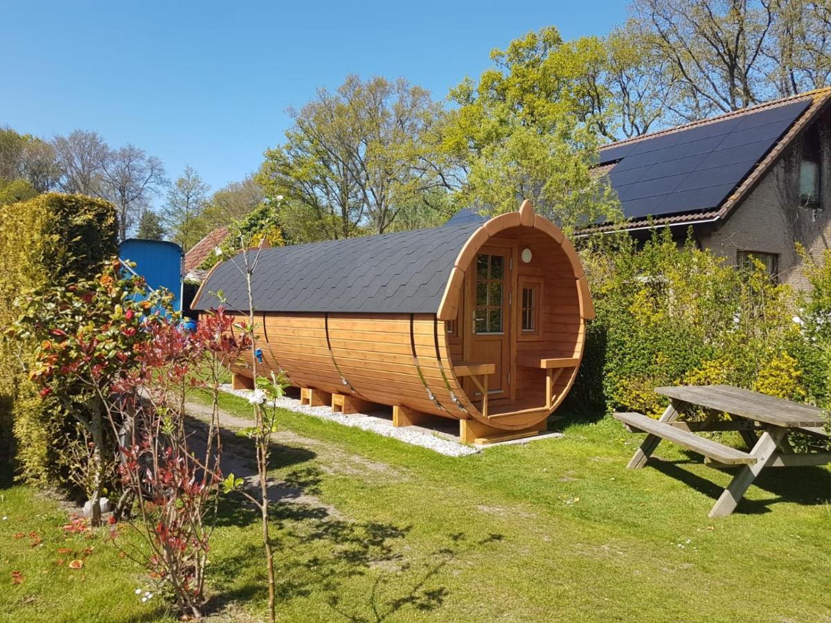 Barrel In Oostvoorne Hotel ภายนอก รูปภาพ